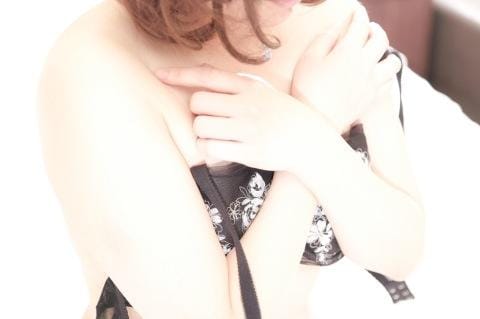 「こんばんわ(*´ω`*)」07/16(月) 20:42 | 島崎真奈の写メ・風俗動画