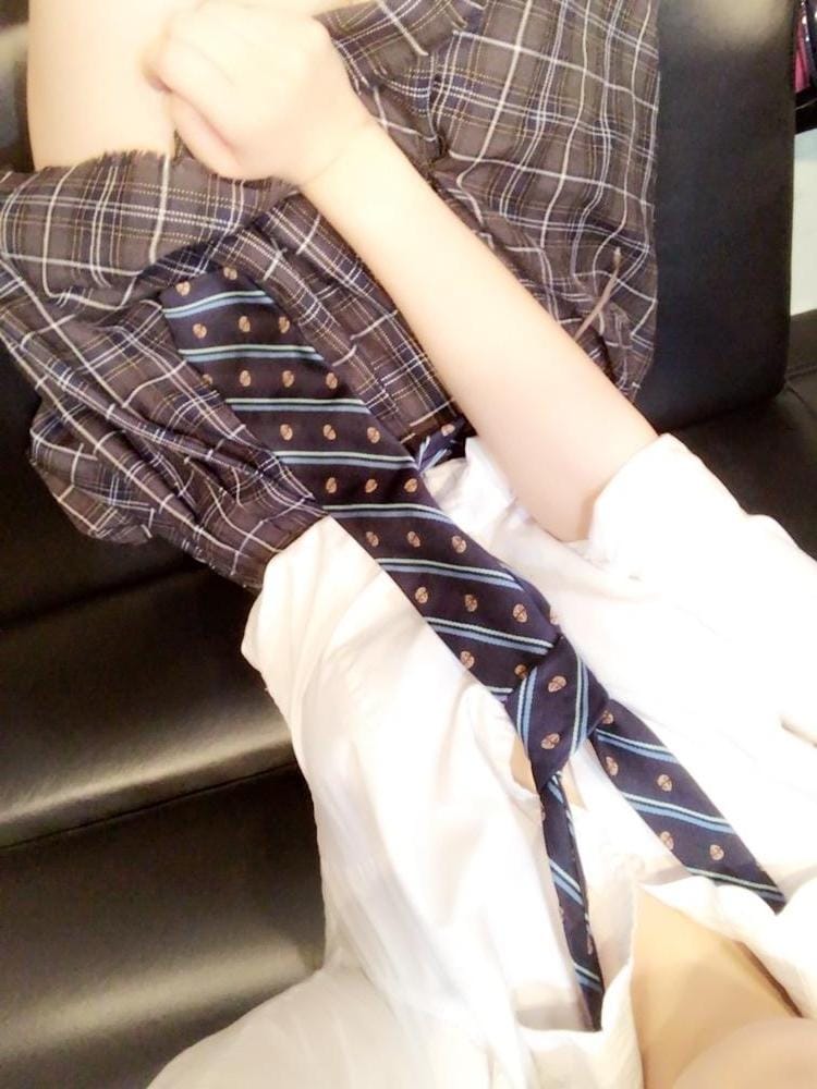 「No10 宇多田」10/19(木) 00:54 | 宇多田の写メ・風俗動画