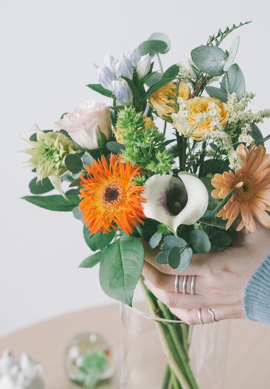 FLOWERの定期便｜季節の花束を【送料無料】でお届け！