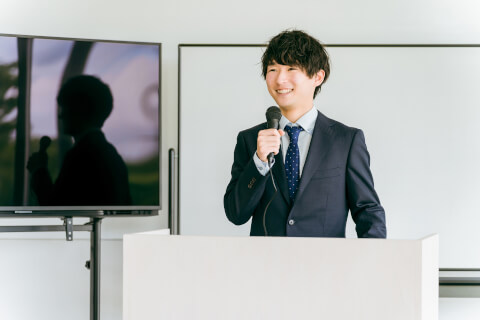 28卒_企業説明会_登壇者