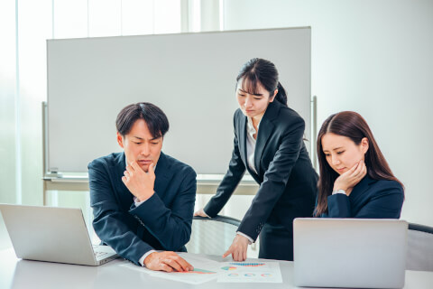 就活エージェント_集客_悩み