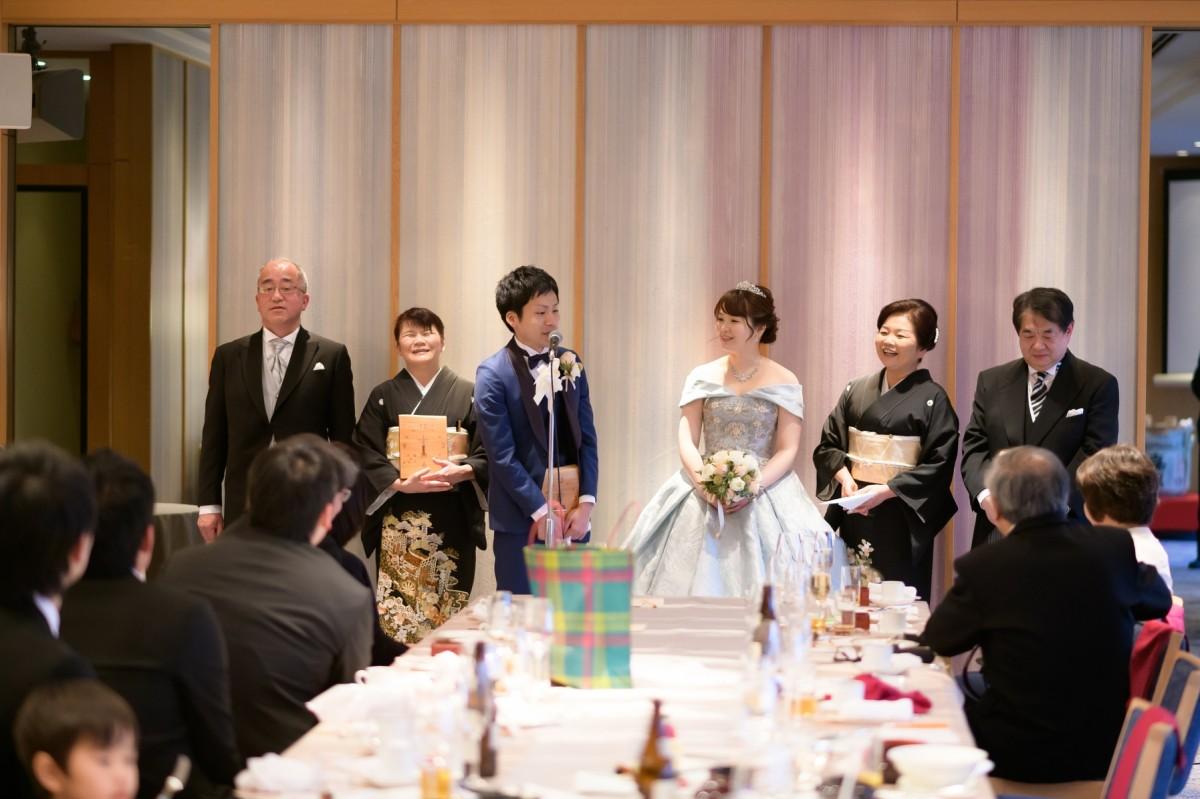 親族婚だからこその 深いつながりをつくれた結婚式 ウエディングレポート