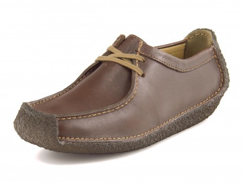 sale in clarks shoes