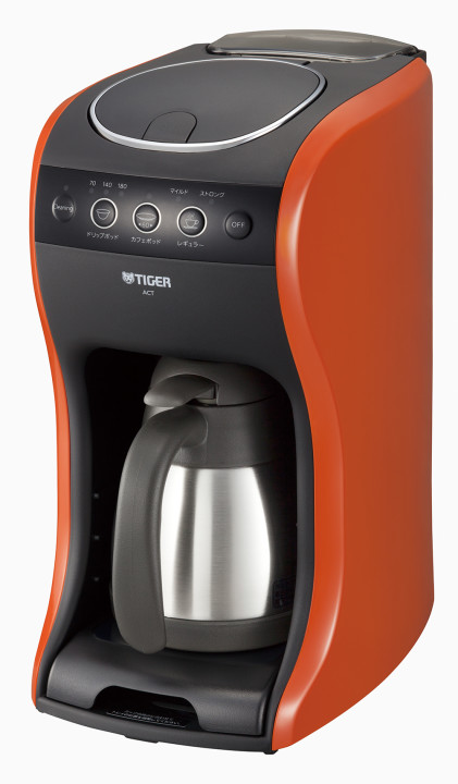 象印マホービンの「カフェバリエ ACT-B040」。　抽出量もボタンで調整できる。 