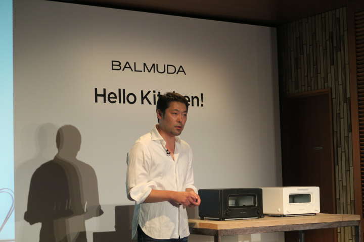 2015年は「食べる」ということで展開していくと、すでに開発中の製品があることも宣言した寺尾玄社長。