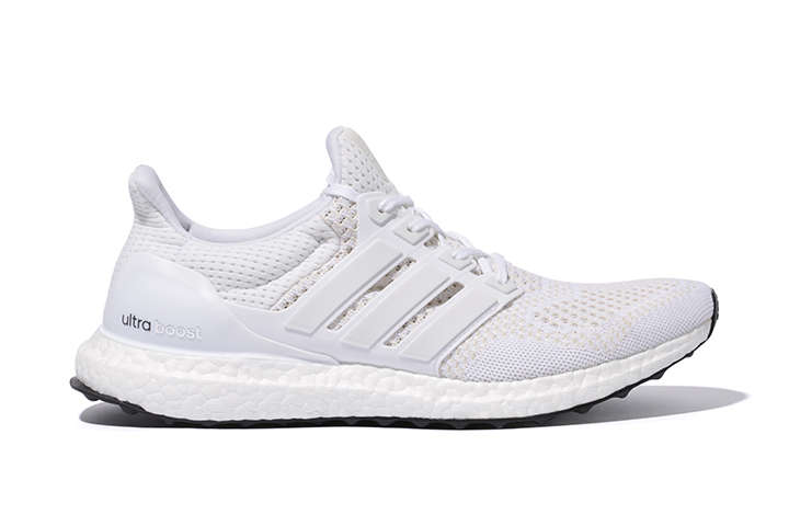 adidas　ウルトラブースト　2万1492円