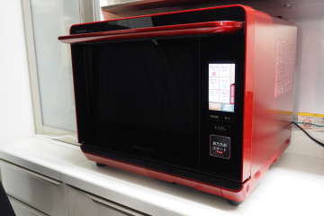 7月24日発売の「ヘルシオ　AX-XP200」。実勢価格17万5520円