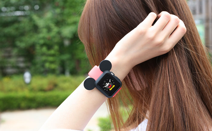 Apple Watchにミッキーの耳が付いた Gp