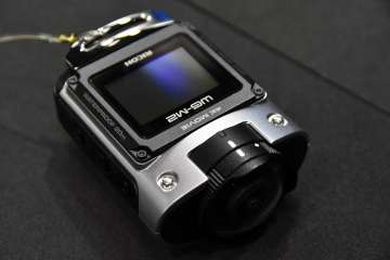 RICOH WG-M2