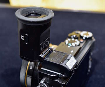 nikon dl finder