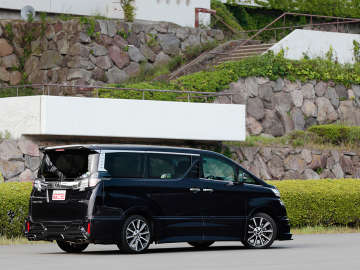 TRD ヴェルファイア ドアスタビライザー＆ブレースセット