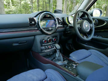 MINI クーパーD クラブマン