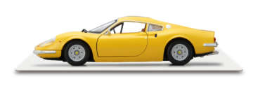 ディーノ/エンツォの亡き息子の愛称を車名とした小型スポーツカー。246GTは1969年から製造された後期モデルで、2.4リッターV6エンジンを運転席の背後にマウントしている。