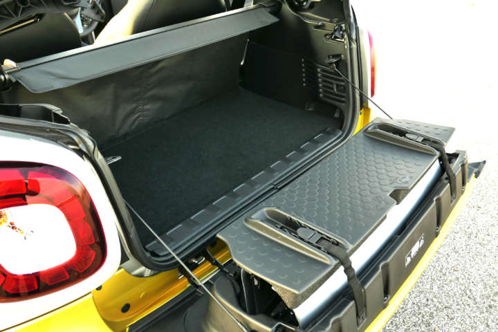 スマート フォーツー カブリオ ターボ リミテッド