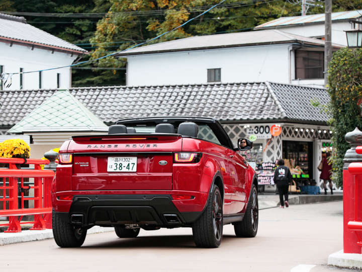 イヴォーク コンバーチブル試乗 18秒でルーフオープン 泥臭さとは無縁のsuvの異端 Gp Part 2