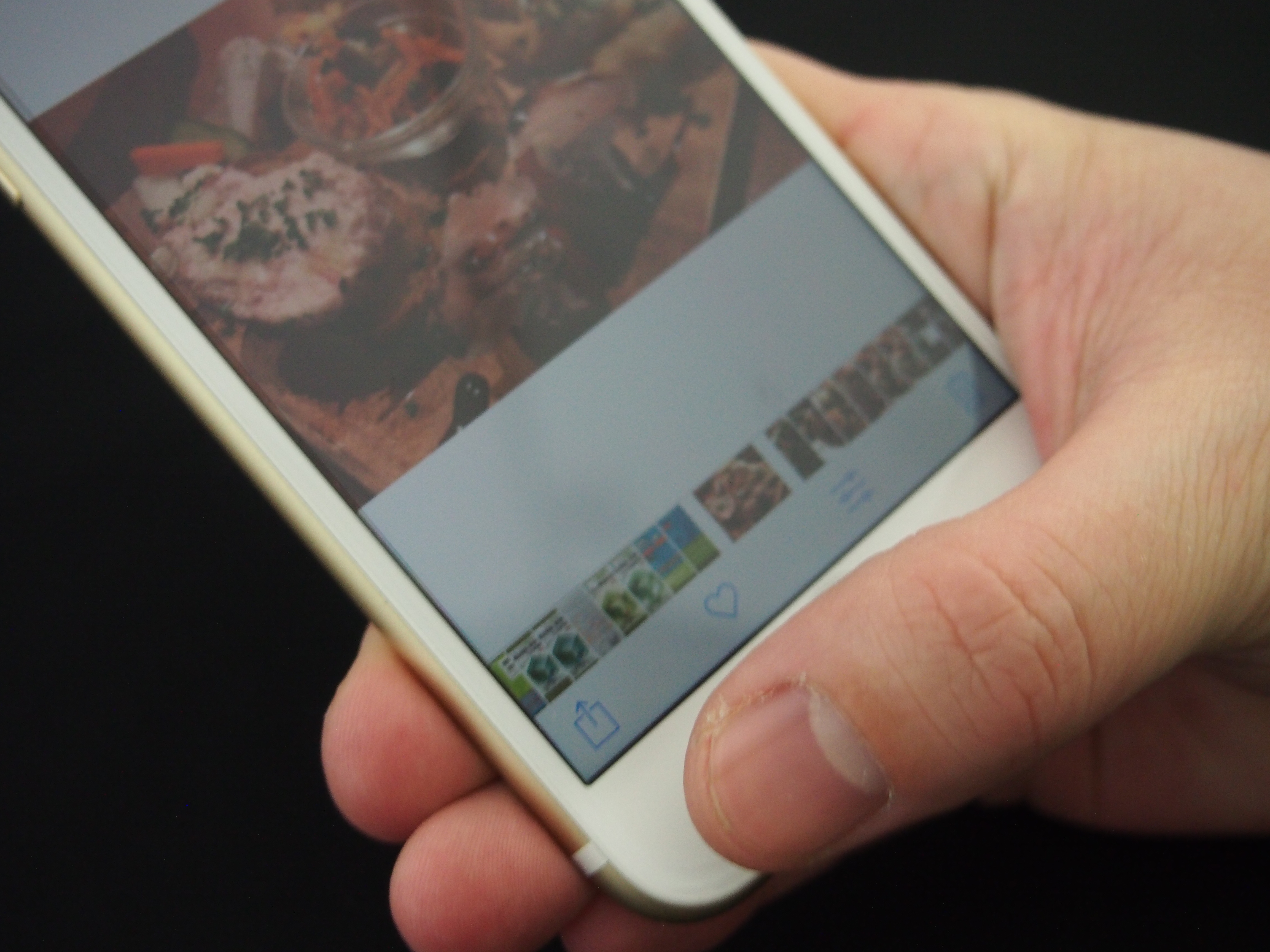 Iphoneの左下に 戻る ボタンを追加できるフィルムを使ってみた Gp Part 3