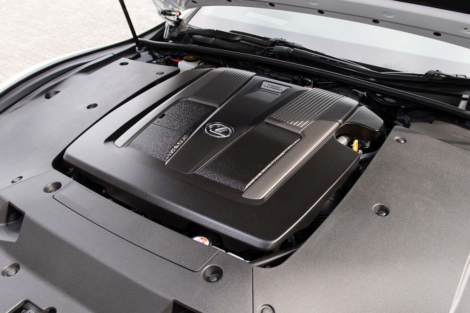 レクサス Lsターボ試乗 走りで選ぶなら断然ターボ 今後の進化にも期待大 岡崎五朗の眼 Gp Part 2