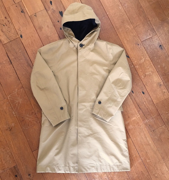 オンにも似合うこのアウター 実はthe North Faceのレインコートなんです Gp Part 2