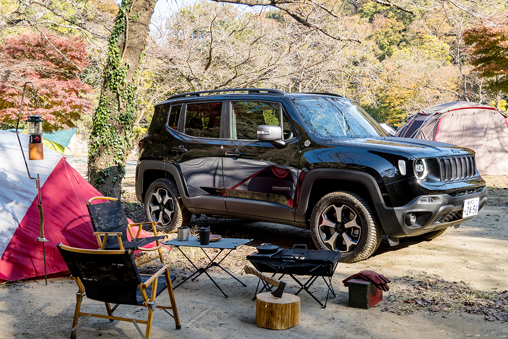 街中でもアウトドアでも ジープ レネゲード4xe が示すphevの新たな可能性 Gp