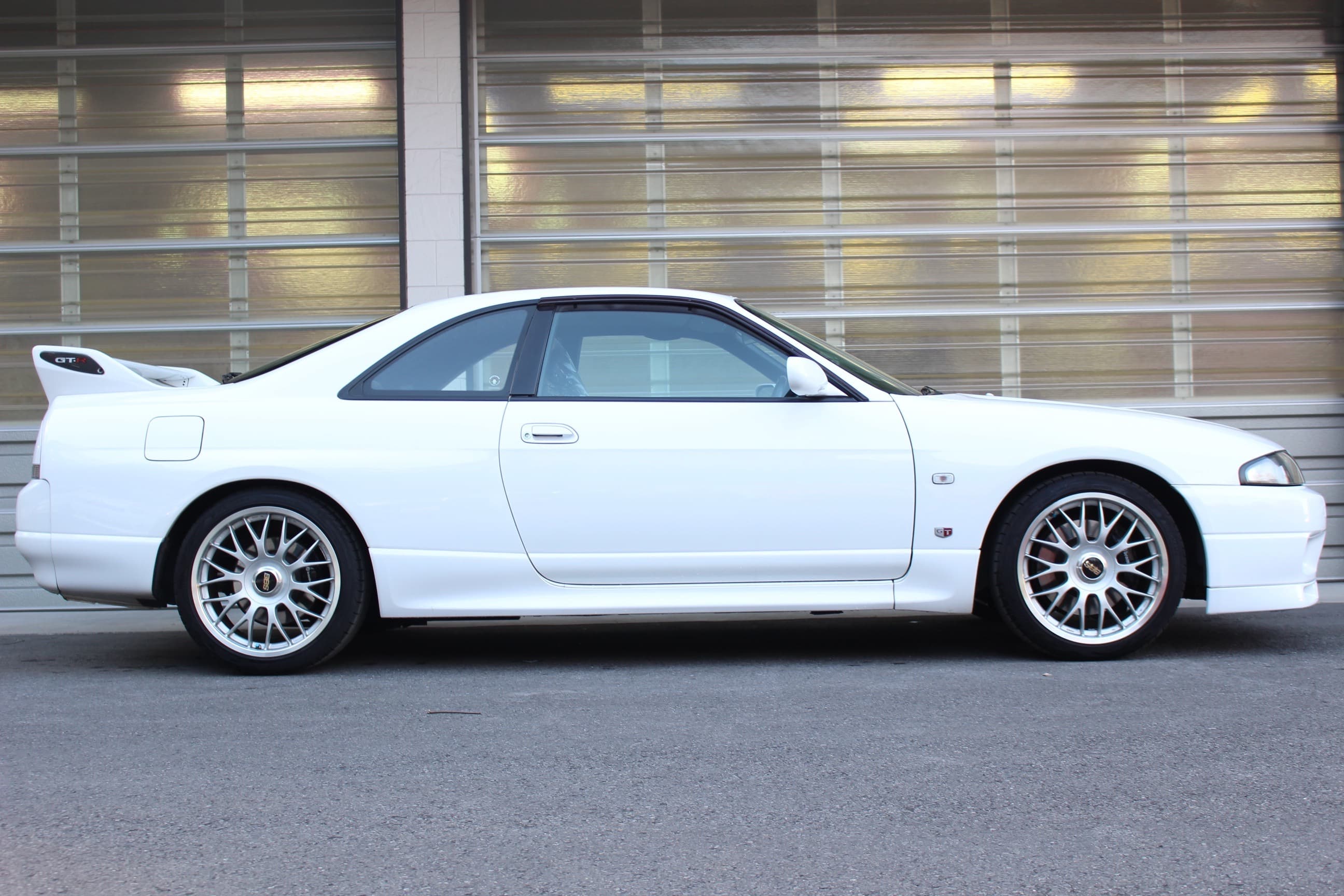 日産スカイライBCNR33用 純正 ソレノイドバルブ 14956 45L00