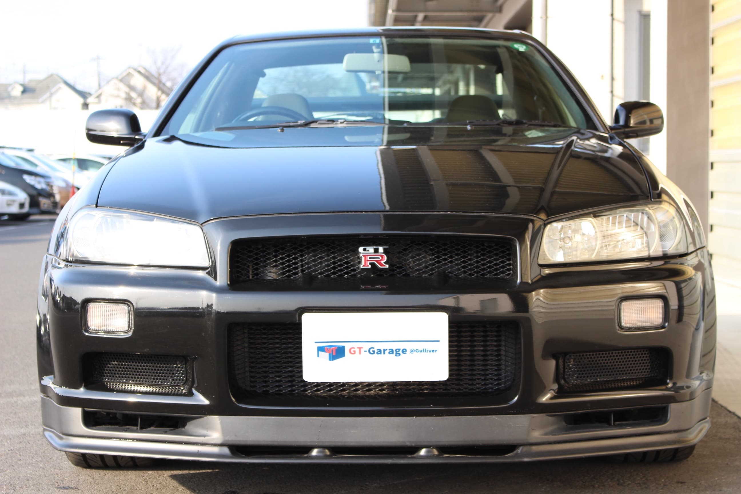 GTR34 アルミフラップ純正交換タイプ (アルマイト処理) ブラック sddefault.jpg