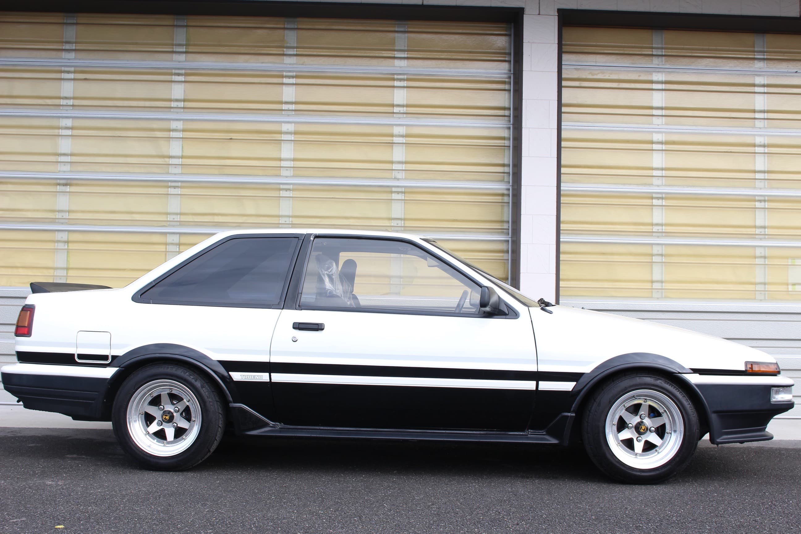 Ae86 パンダトレノ Gt Garage