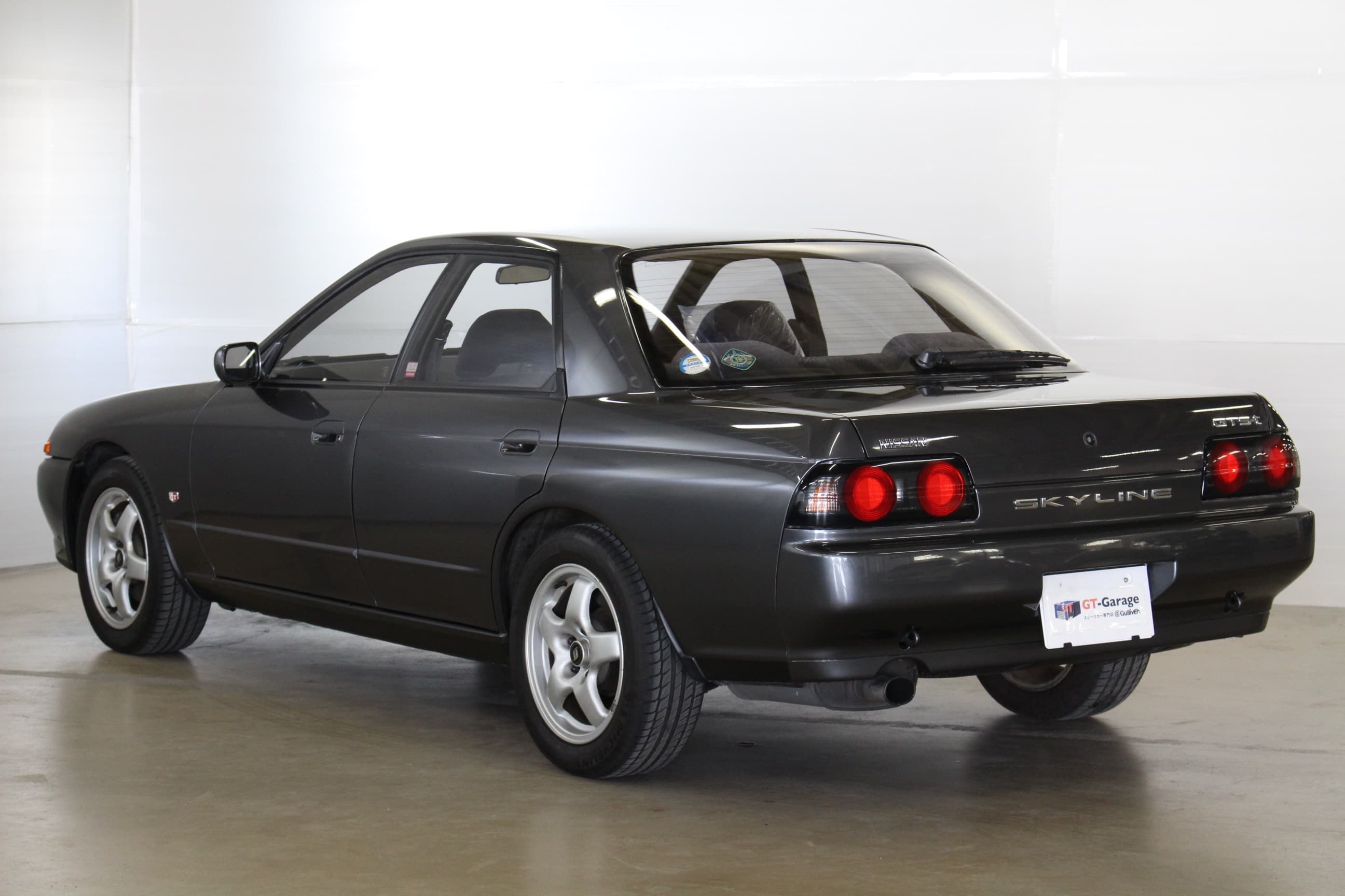 ガンメタブラック】 ニッサン R32 スカイライン タイプM 純正 16