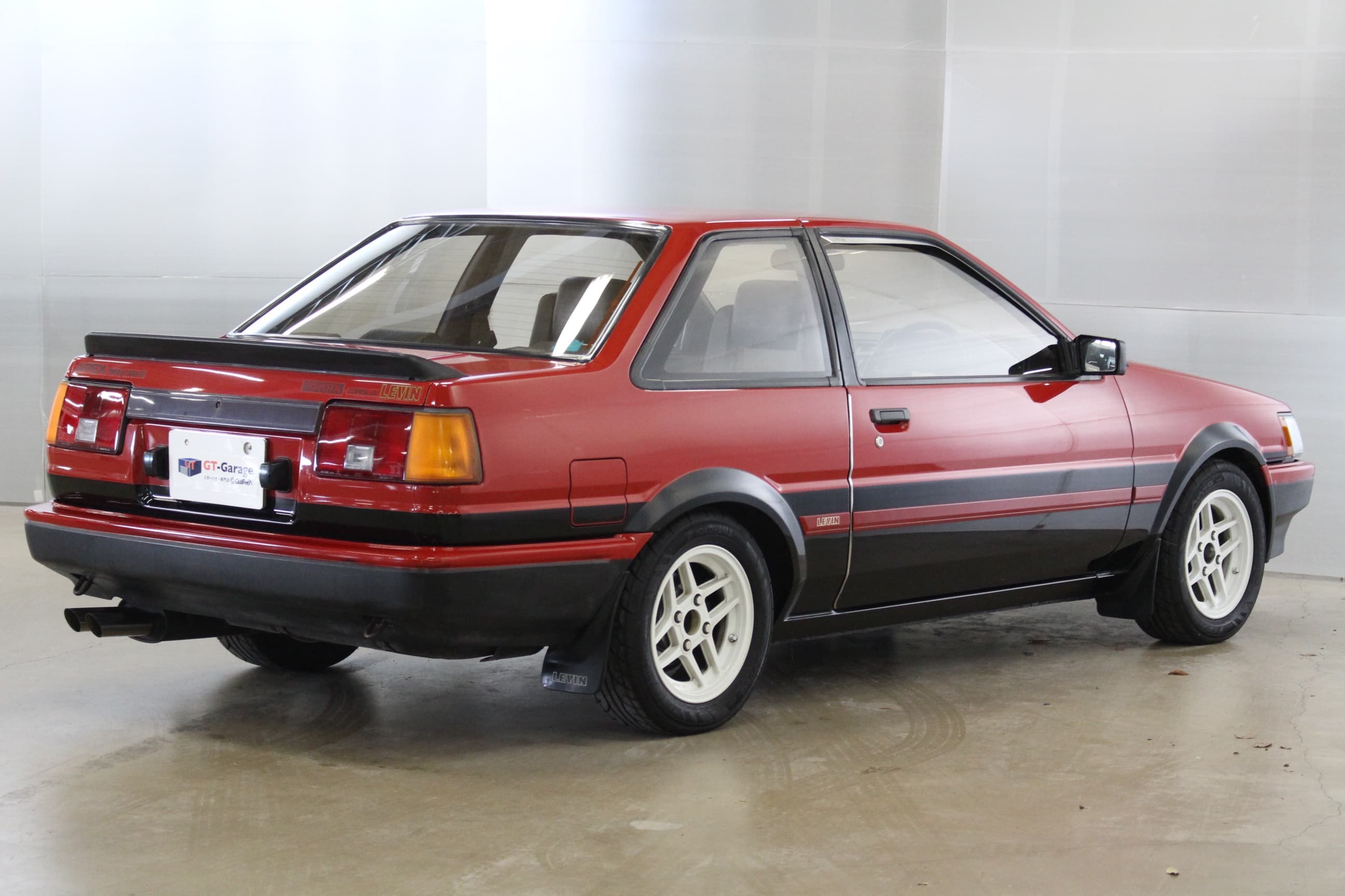 AE86 赤/黒 クーペ 54千キロ | GT-Garage