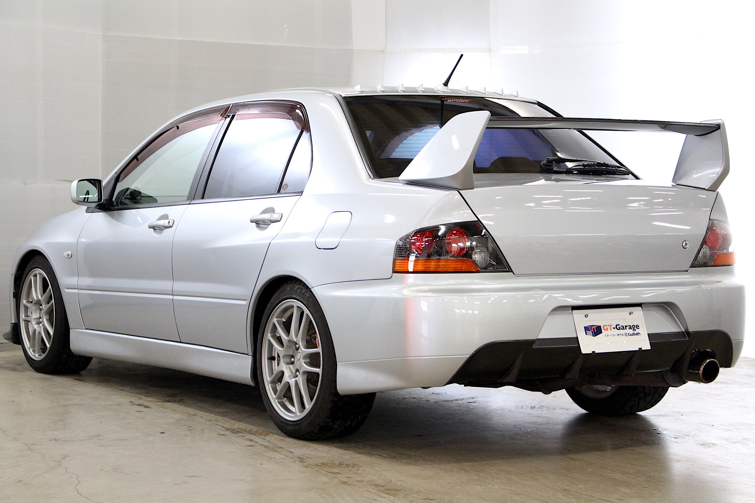 ポコ取り置き三菱 ランエボシルバー エボ9銀 | GT-Garage