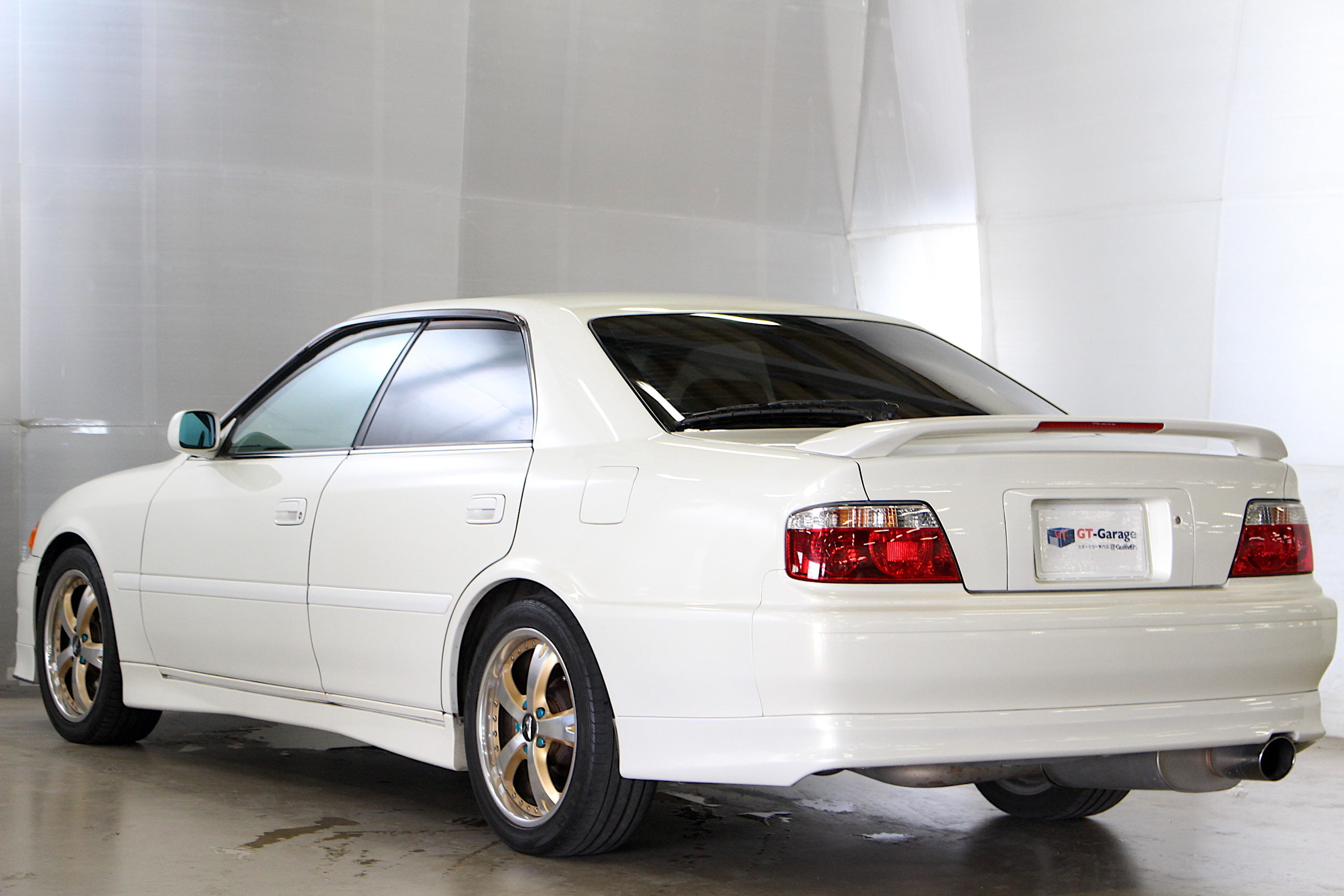 ホワイト スポイラー ライト付き　JZX100 純正　パールホワイト JZX100パール | GT-Garage
