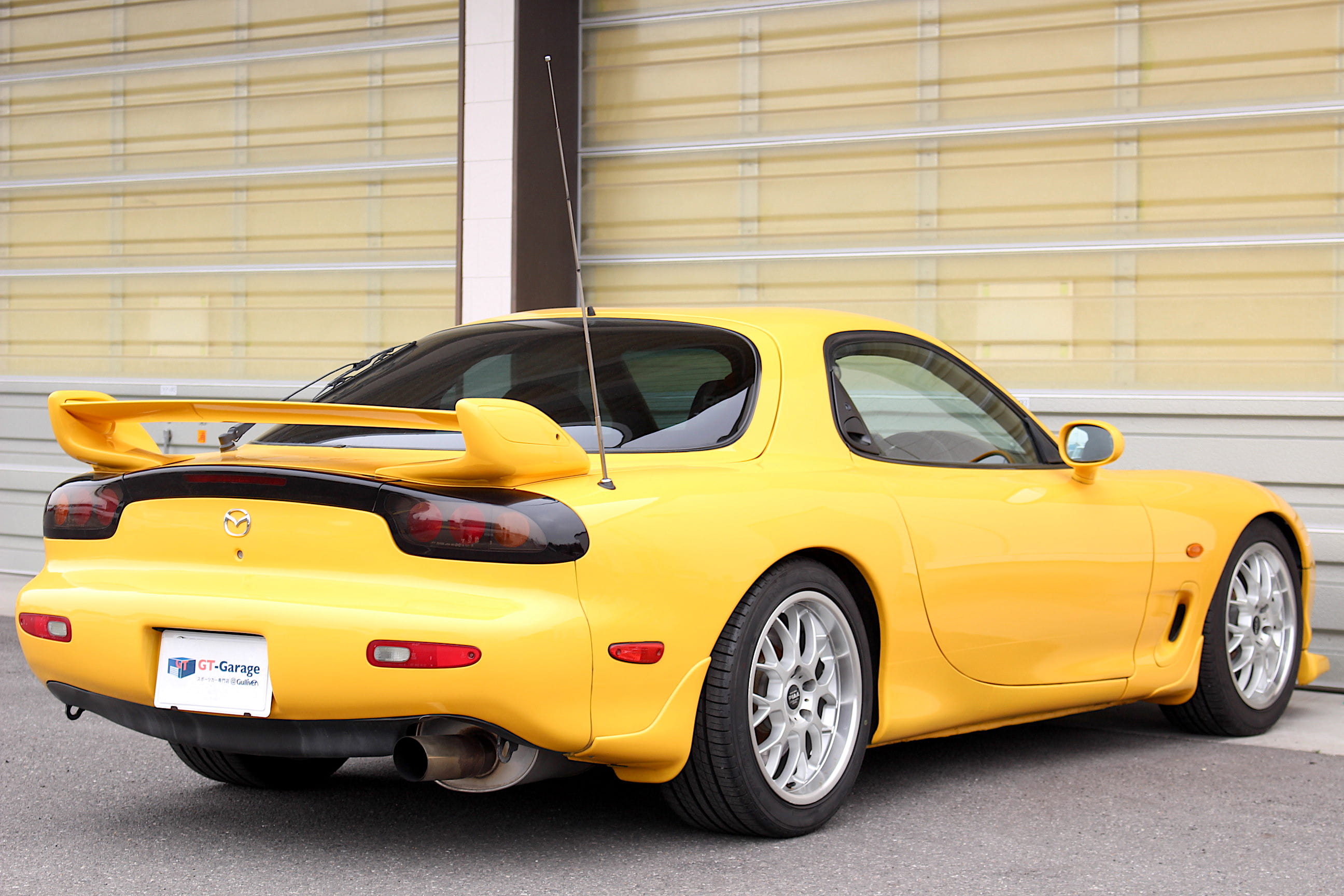 依頼品　D-LIKE RX-7 FD イエロー 1/18 scale Ignition INITIAL D Mazda RX-7 (FD3S) Yellow