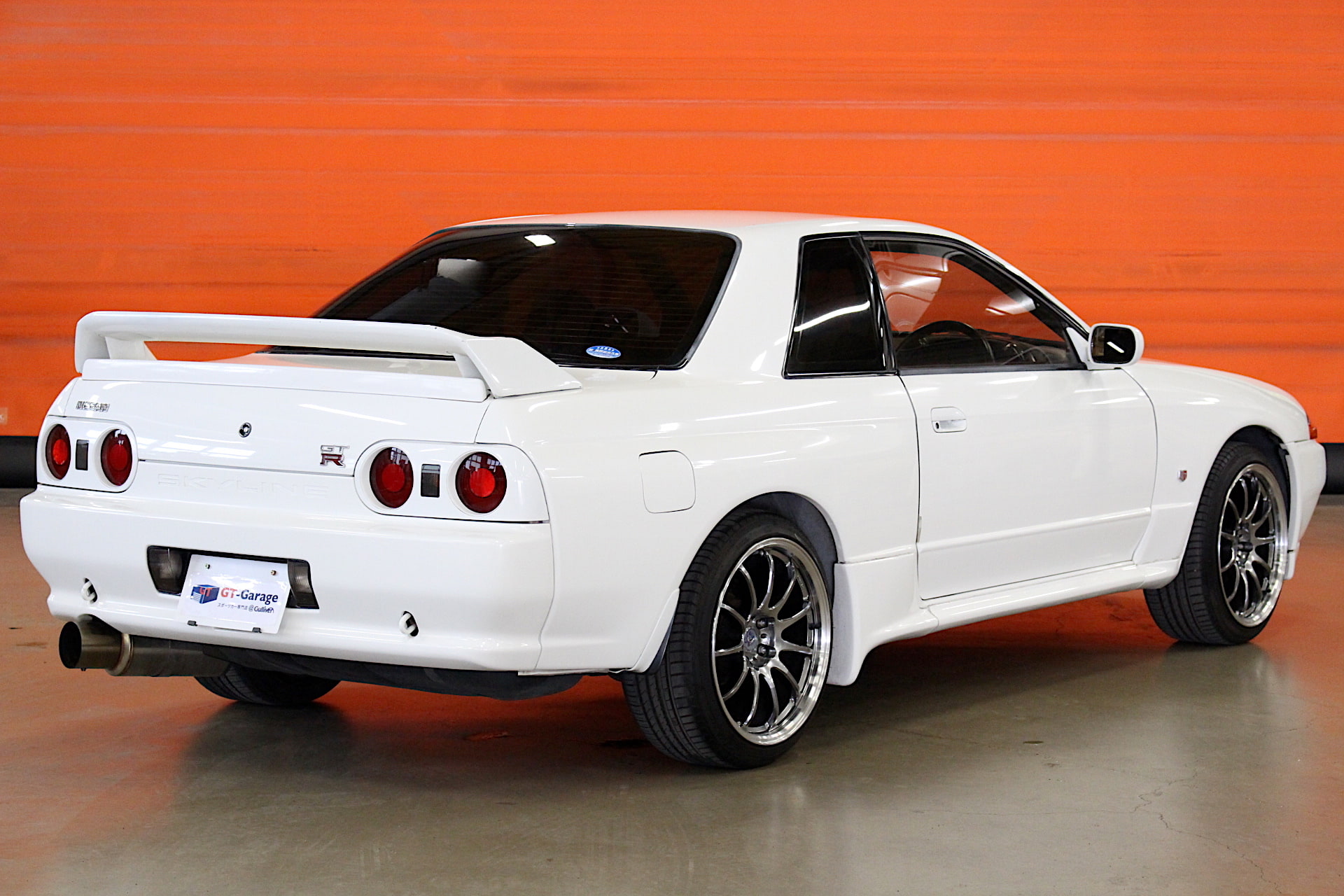 BNR32 HNR32 R32 スカイライン GTR GT-R 車高調 テイン スカイラインGT-R(BNR32)TEIN車高調の取り付け作業です