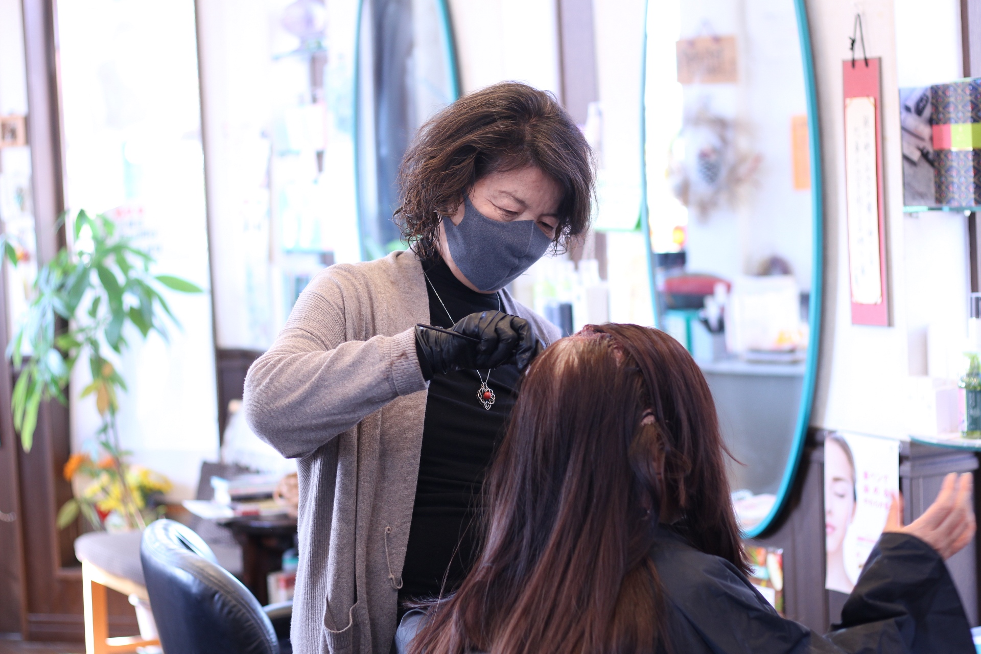 ヘア フェイスサロン 麦わらぼうし 美容師の採用情報 高鍋町の求人 転職情報に強い みちはた