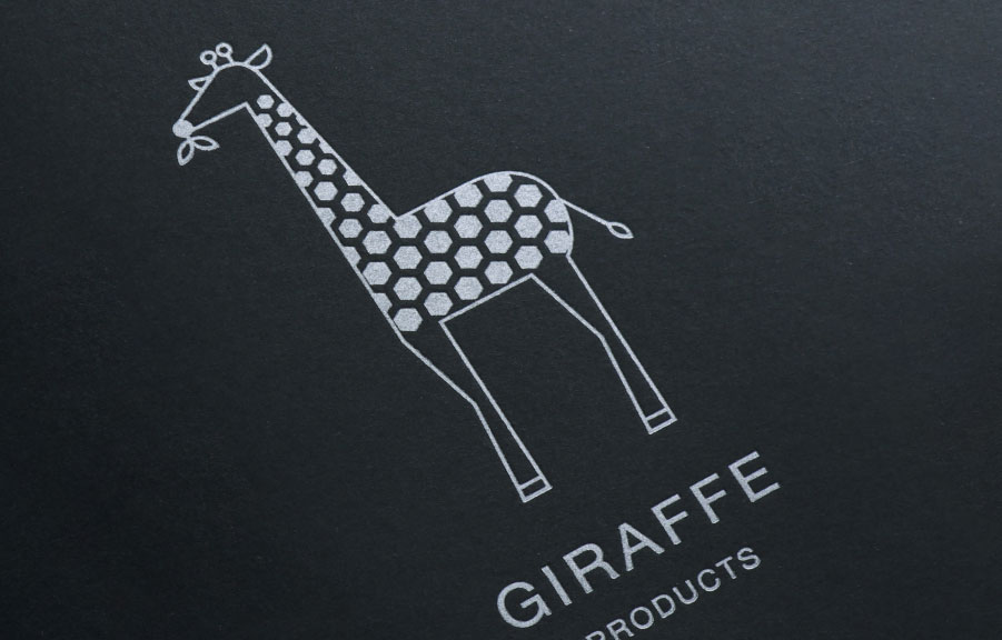 ゴールドやシルバー印刷が映える、上品な仕上がり