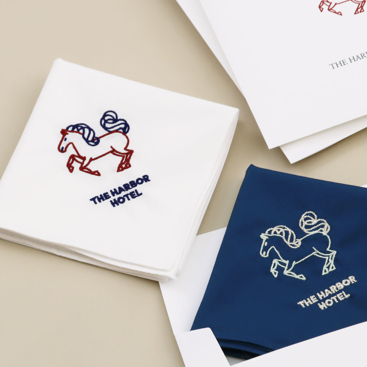 干支の刺繍入り お年賀名入れハンカチギフト