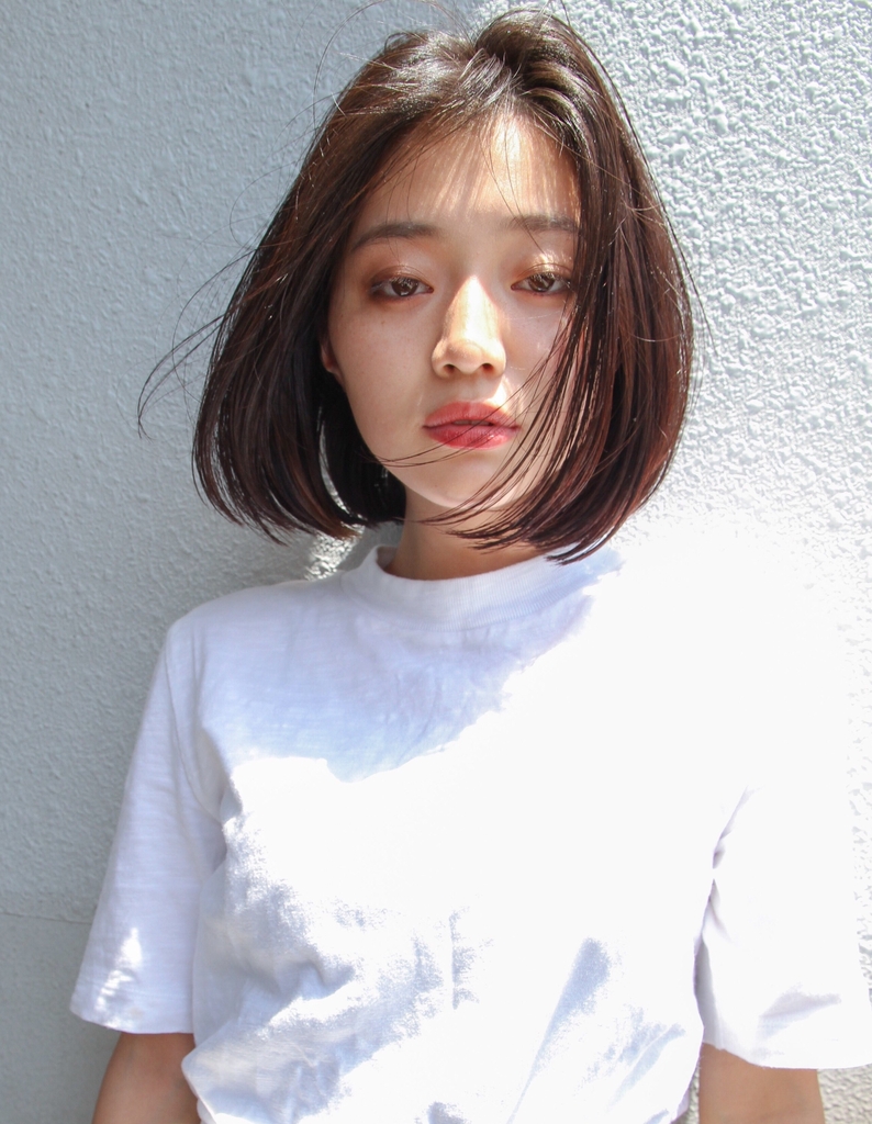大人かわいい小顔切りっぱなしボブヘアスタイル Sr 13 ヘアカタログ 髪型 ヘアスタイル Afloat アフロート 表参道 銀座 名古屋の美容室 美容院