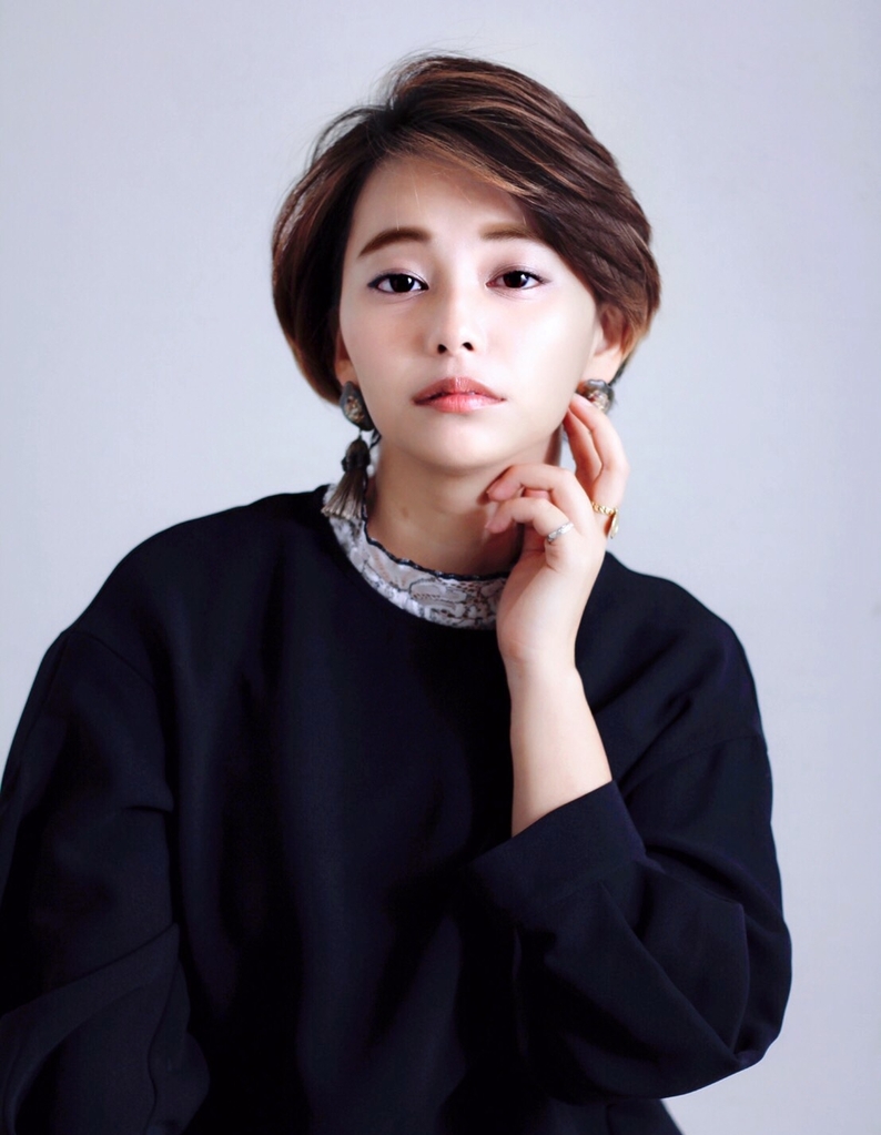 ナチュラルなショート Na 181 ヘアカタログ 髪型 ヘアスタイル Afloat アフロート 表参道 銀座 名古屋の美容室 美容院