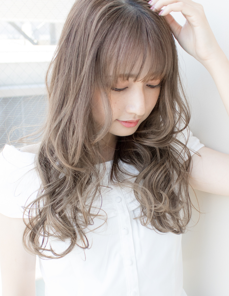 大人かわいい柔らかウェーブ As 1 ヘアカタログ 髪型 ヘアスタイル Afloat アフロート 表参道 銀座 名古屋の美容室 美容院