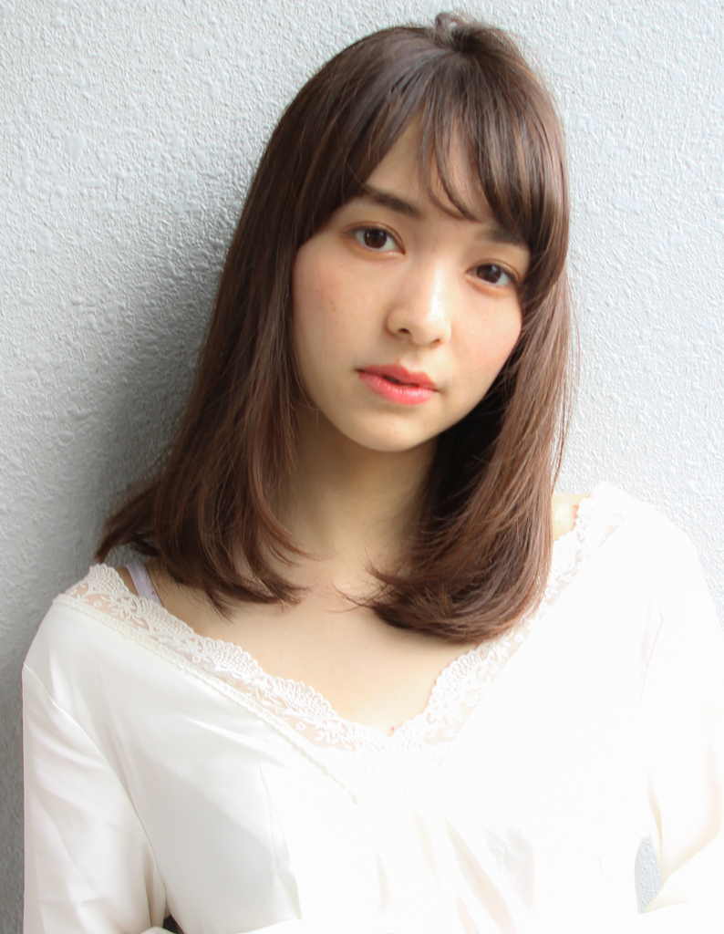 大人かわいい小顔ミディアムヘア Sh 49 ヘアカタログ 髪型 ヘアスタイル Afloat アフロート 表参道 銀座 名古屋の美容室 美容院