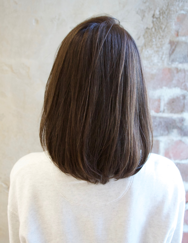 かきあげバングの大人ボブ Tk ２６２ ヘアカタログ 髪型 ヘアスタイル Afloat アフロート 表参道 銀座 名古屋の美容室 美容院