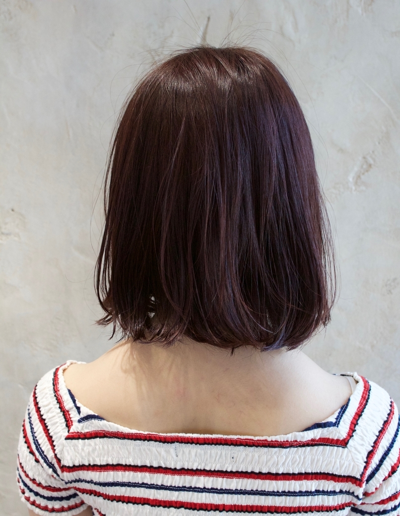 Hpで人気な ハネない 肩上すっきりボブ のチェリーブラウンカラー ヘアカタログ 髪型 ヘアスタイル Afloat アフロート 表参道 銀座 名古屋の美容室 美容院