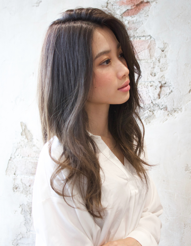 お悩み解決 レイヤーを生かした巻き髪風デジタルパーマ Tk ４６８ ヘアカタログ 髪型 ヘアスタイル Afloat アフロート 表参道 銀座 名古屋の美容室 美容院