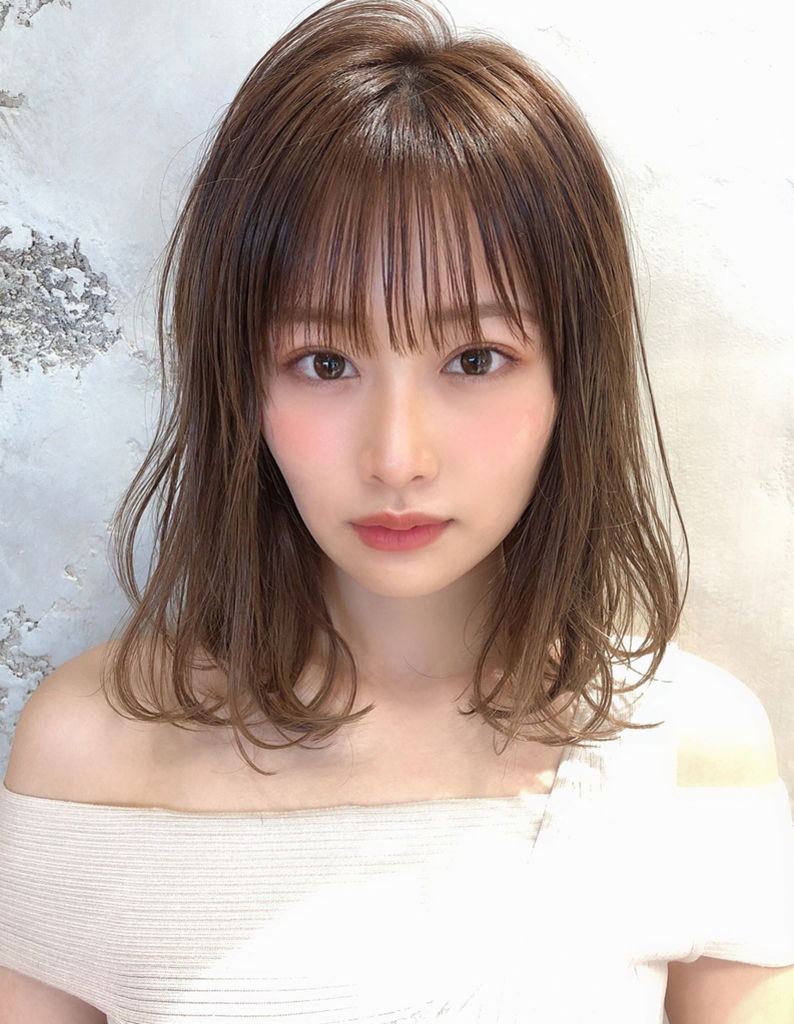 伸ばしかけも可愛いロブ 簡単シースルーバング Tk ５５９ ヘアカタログ 髪型 ヘアスタイル Afloat アフロート 表参道 銀座 名古屋の美容室 美容院