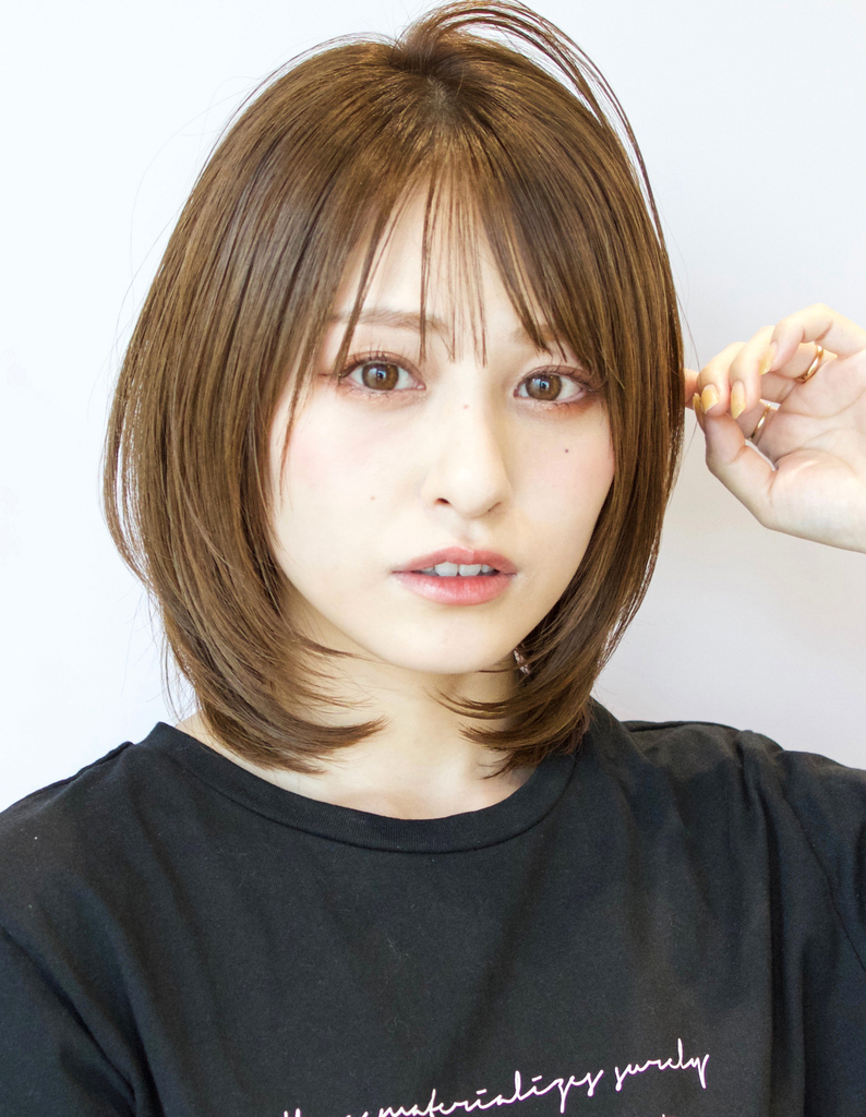 小顔効果抜群 30 40 50代 ふわっとひし形レイヤー Tk 563 ヘアカタログ 髪型 ヘアスタイル Afloat アフロート 表参道 銀座 名古屋の美容室 美容院 小顔効果抜群 30 40 50代 ふわっとひし形レイヤー Tk 563 ヘアカタログ 髪型 ヘアスタイル Afloat アフロート 表参道 銀座 名古屋の美容室 美容院