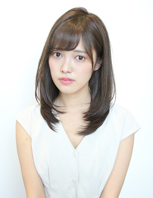 ミディアム セミディ ヘアスタイル一覧 ヘアカタログ 髪型 ヘアスタイル Afloat アフロート 表参道 銀座 名古屋の美容室 美容院