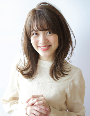 セミロング ロング ヘアスタイル一覧 ヘアカタログ 髪型 ヘアスタイル Afloat アフロート 表参道 銀座 名古屋の美容室 美容院