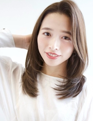 かきあげバング ヘアスタイル一覧 ヘアカタログ 髪型 ヘアスタイル Afloat アフロート 表参道 銀座 名古屋の美容室 美容院