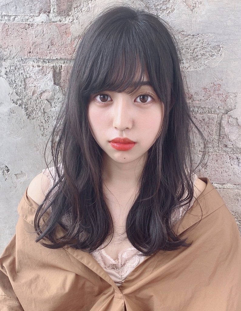 デジタルパーマ セミロング 黒髪