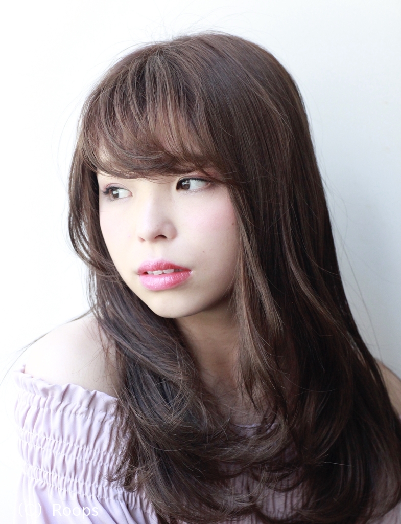 ふんわりモテ髪ロング 表参道の美容室ループス Roops のヘアカタログ