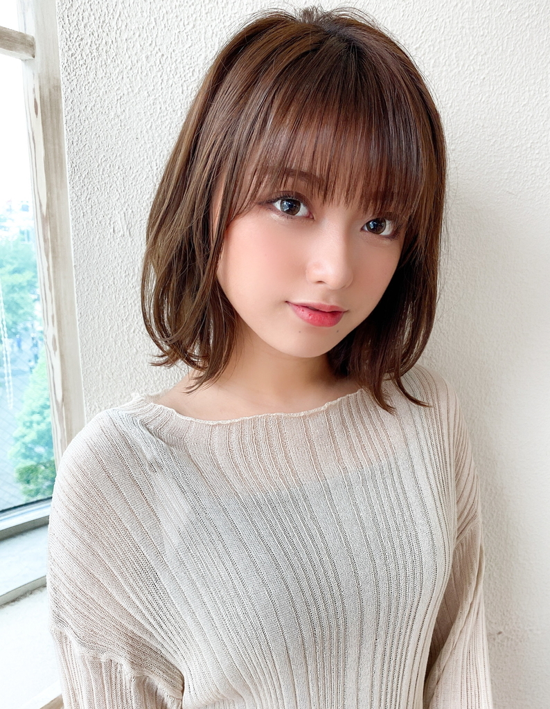 外ハネ くびれボブ 前下がりボブ レイヤーカット Ki 214 ヘアカタログ 髪型 ヘア スタイル Afloat アフロート 表参道 銀座 名古屋の美容室 美容院 外ハネ くびれボブ 前下がりボブ レイヤーカット Ki 214 ヘアカタログ 髪型 ヘア スタイル Afloat アフロート 表参道 銀座 名古屋の美容室 美容院
